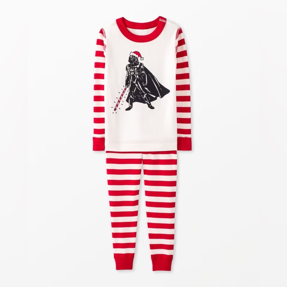 Hanna Andersson Christmas Darth Vader pajama set, size 4